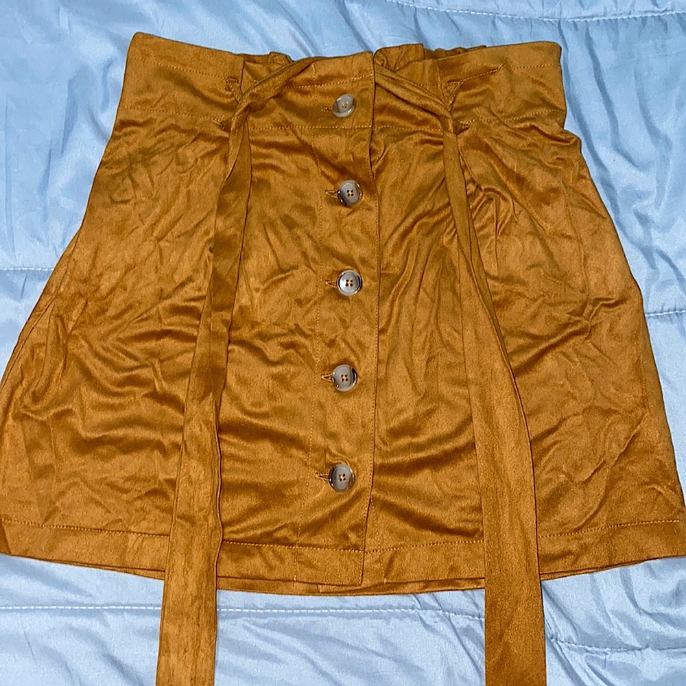 Francesca’s soft brown skirt
